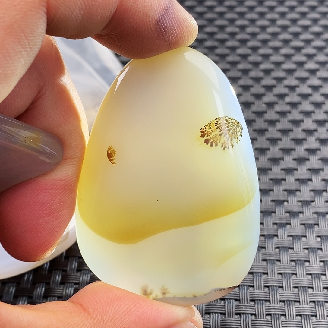 宝***碗玛瑙/玉髓未镶嵌吊坠(不含链)