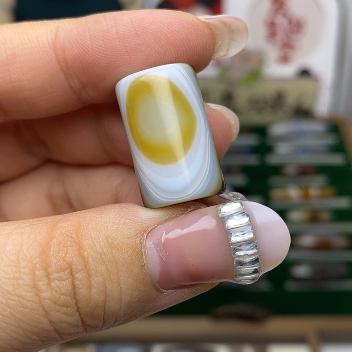 玛瑙/玉髓合金颈饰