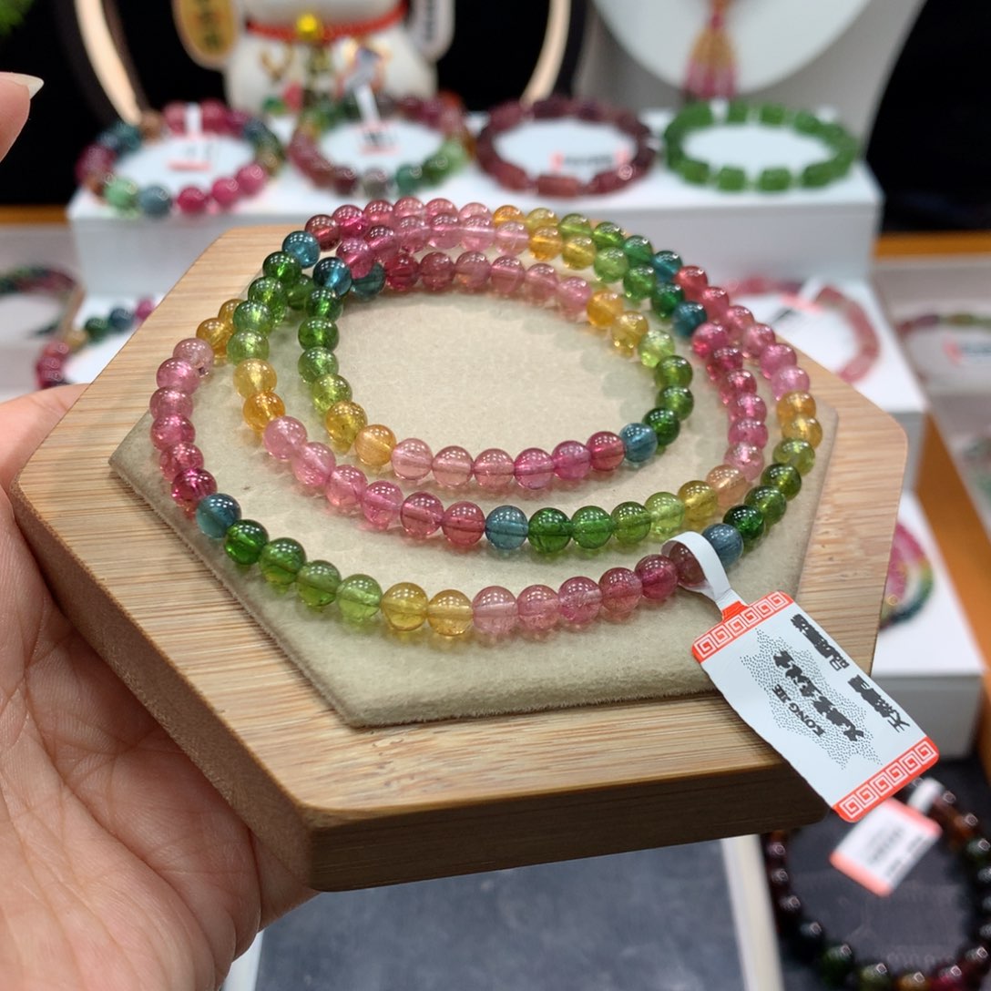 未镶嵌手链碧玺     5mm。  