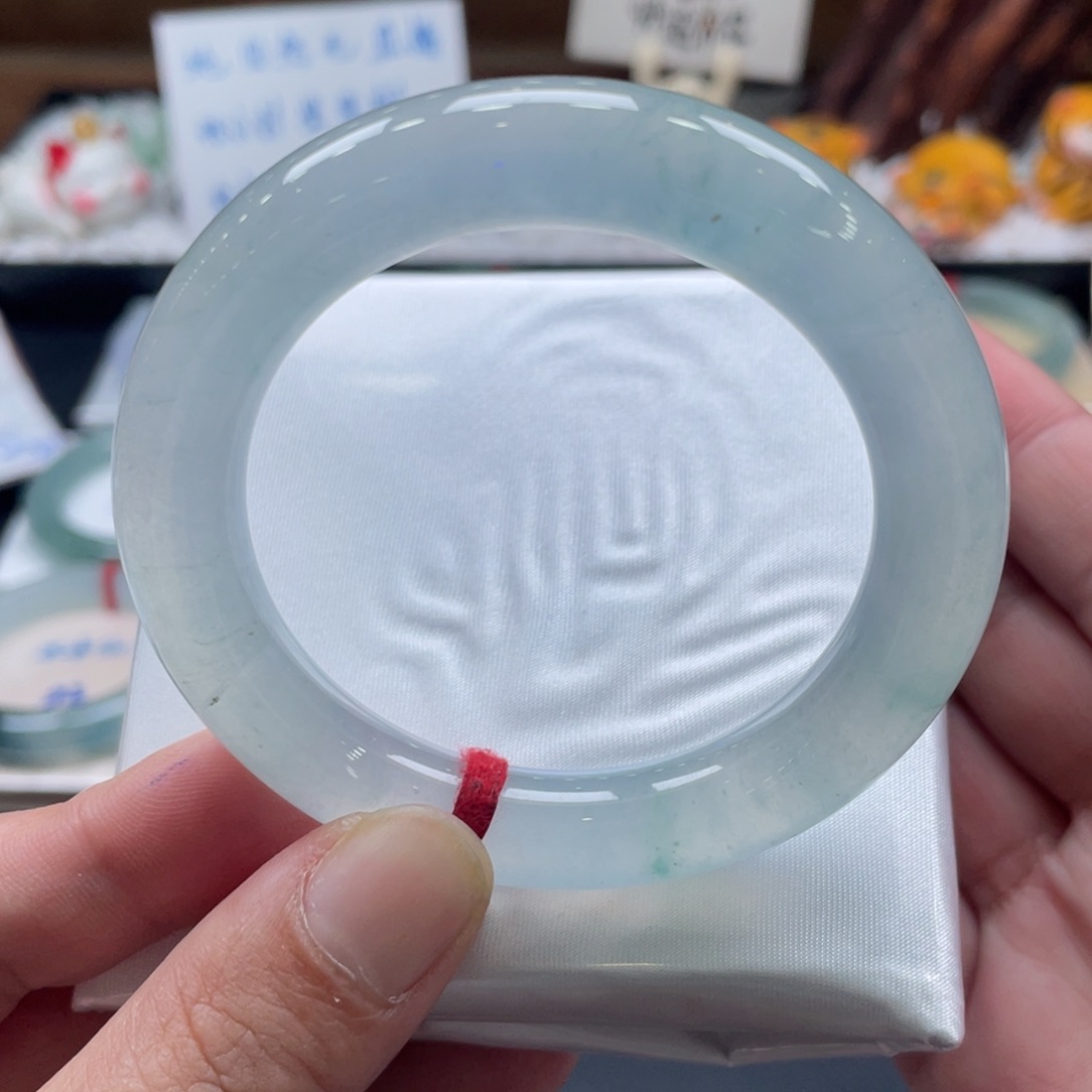 翡翠手镯未镶嵌8号