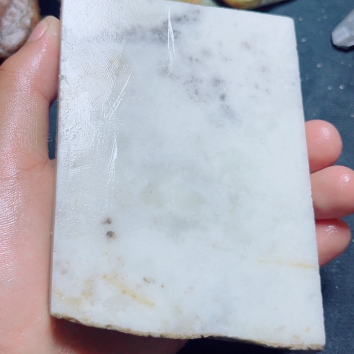 和田玉（糖玉）未镶嵌珠宝奇石