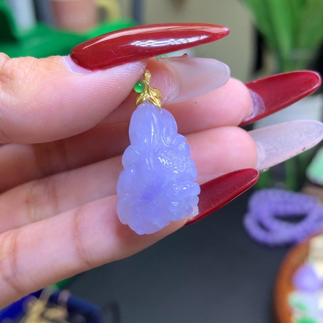翡翠颈饰未镶嵌天然
