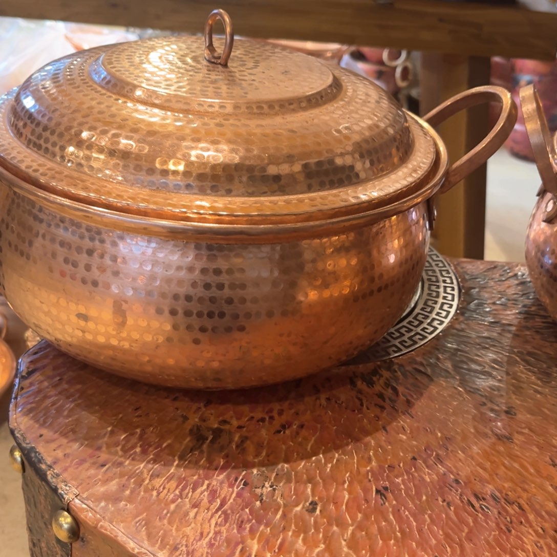 29原色锅手工锻打工艺