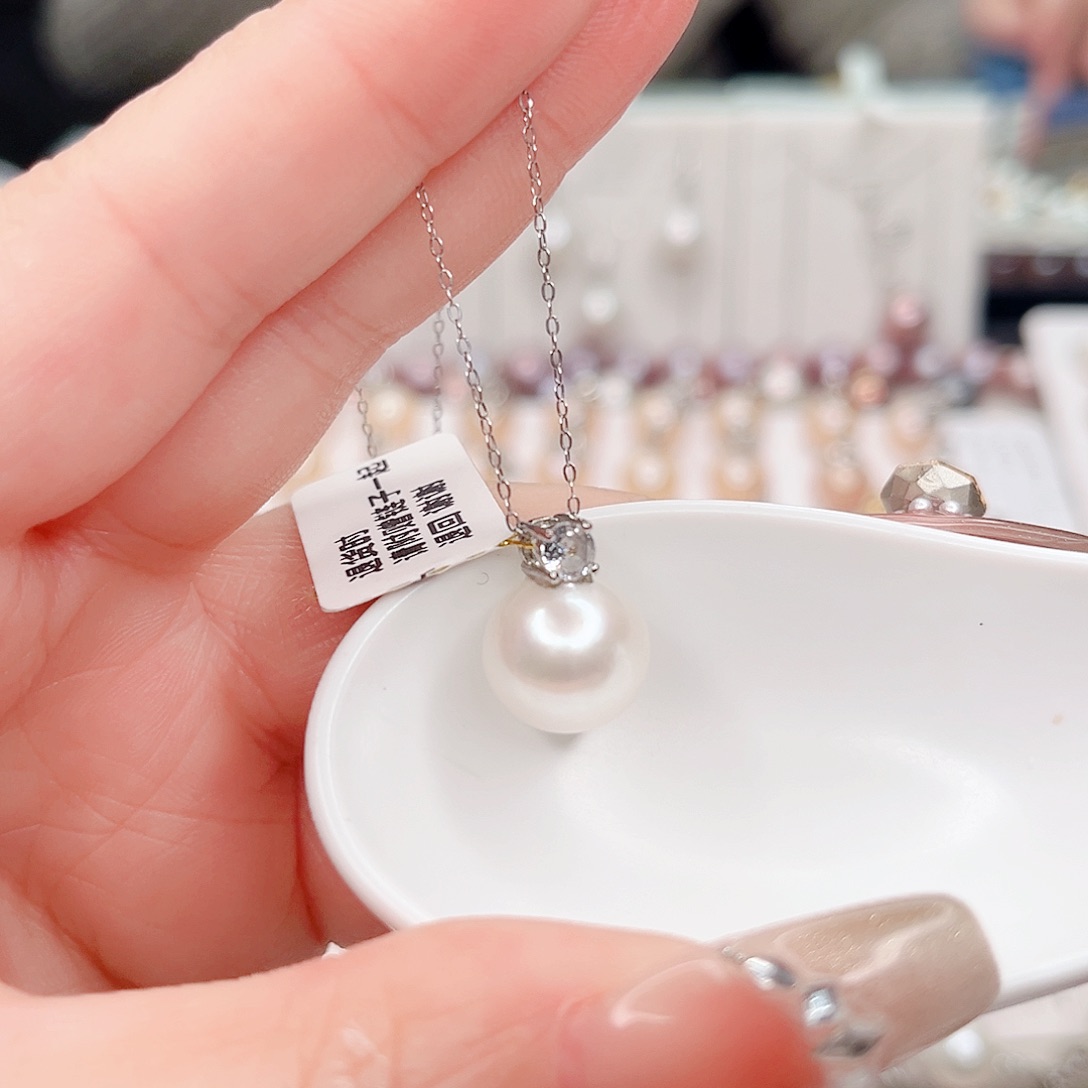 淡水珍珠合金吊坠(赠链)
