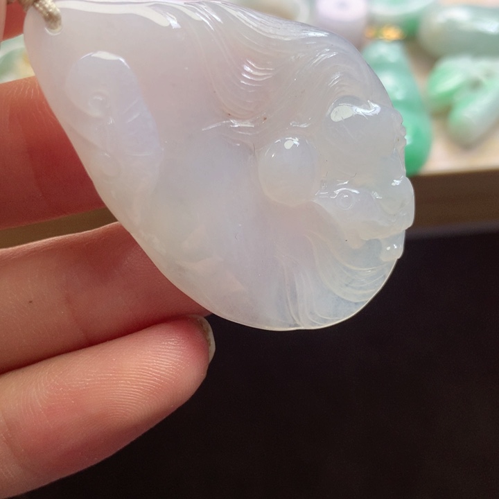 翡翠未镶嵌颈饰吊坠
