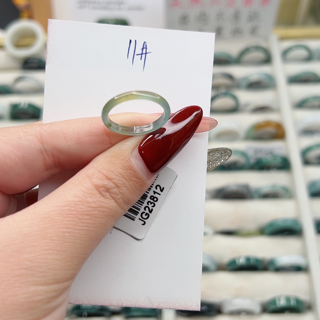 翡翠戒指未镶嵌戒指