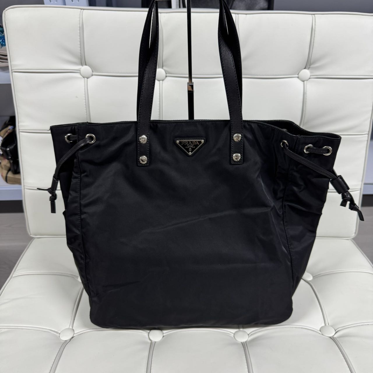 Prada/普拉达 单肩包 黑色尼龙单肩包 hz6647/2509