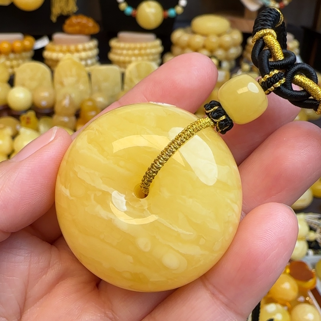 琥珀未镶嵌套链天然俄料虎皮妖花蜜蜡平安扣