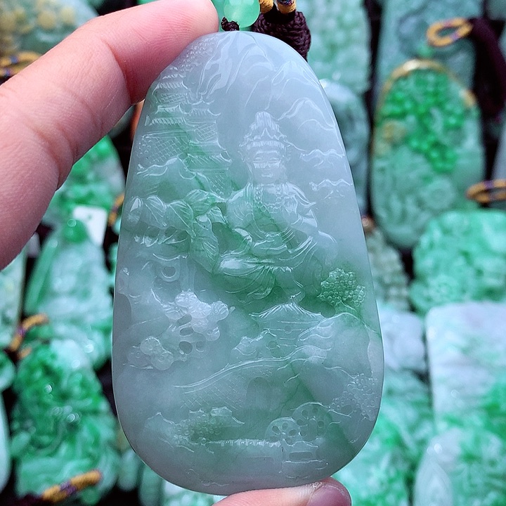 翡翠吊坠(不含链)未镶嵌