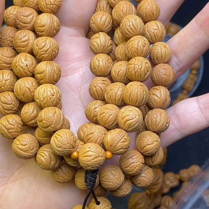 桃核吊坠秦岭龙纹桃核10尺寸