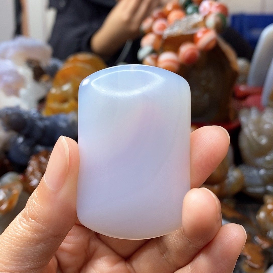 玛瑙/玉髓吊坠未镶嵌