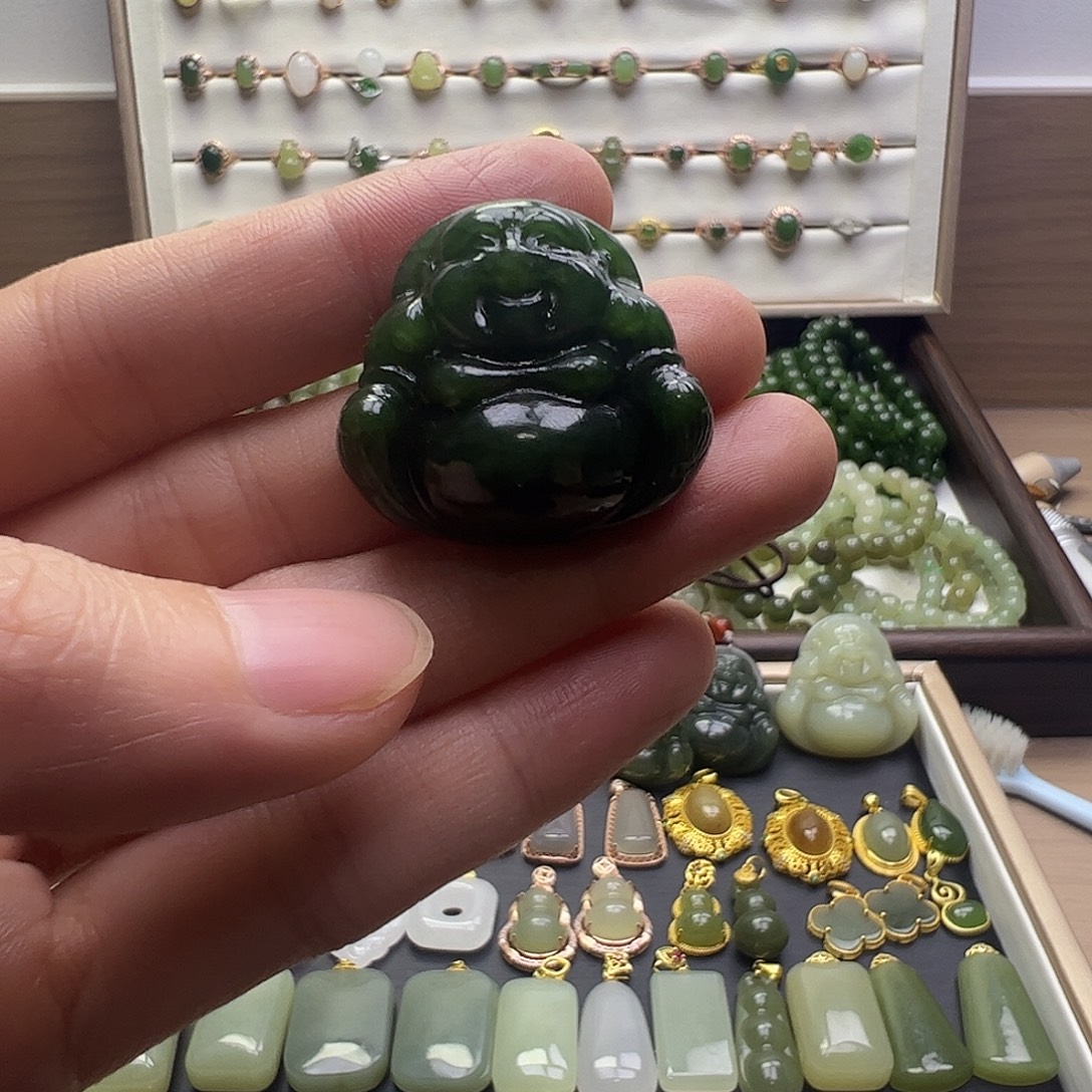 和田玉未镶嵌吊坠(不含链)