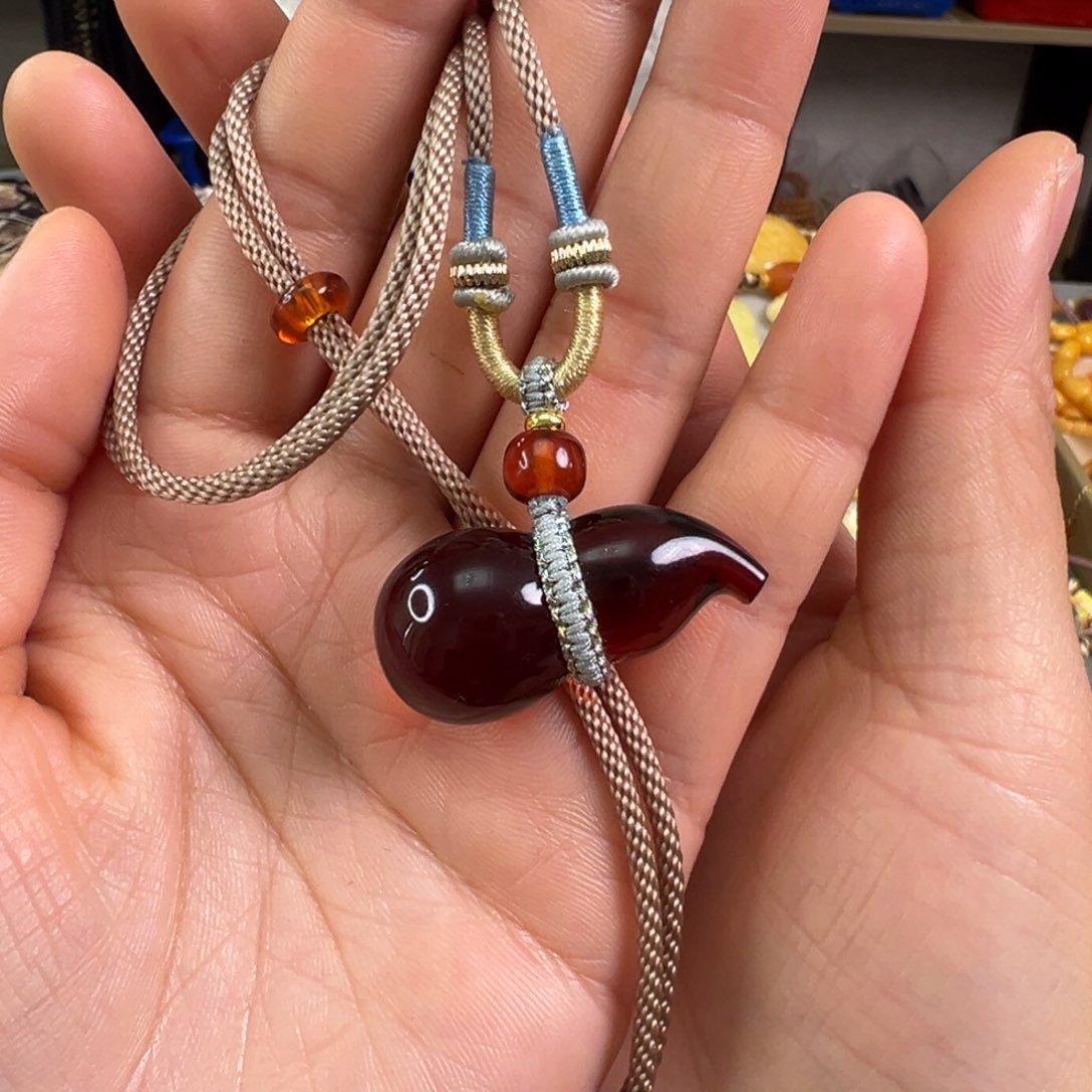 蜜蜡裸石未镶嵌琥珀