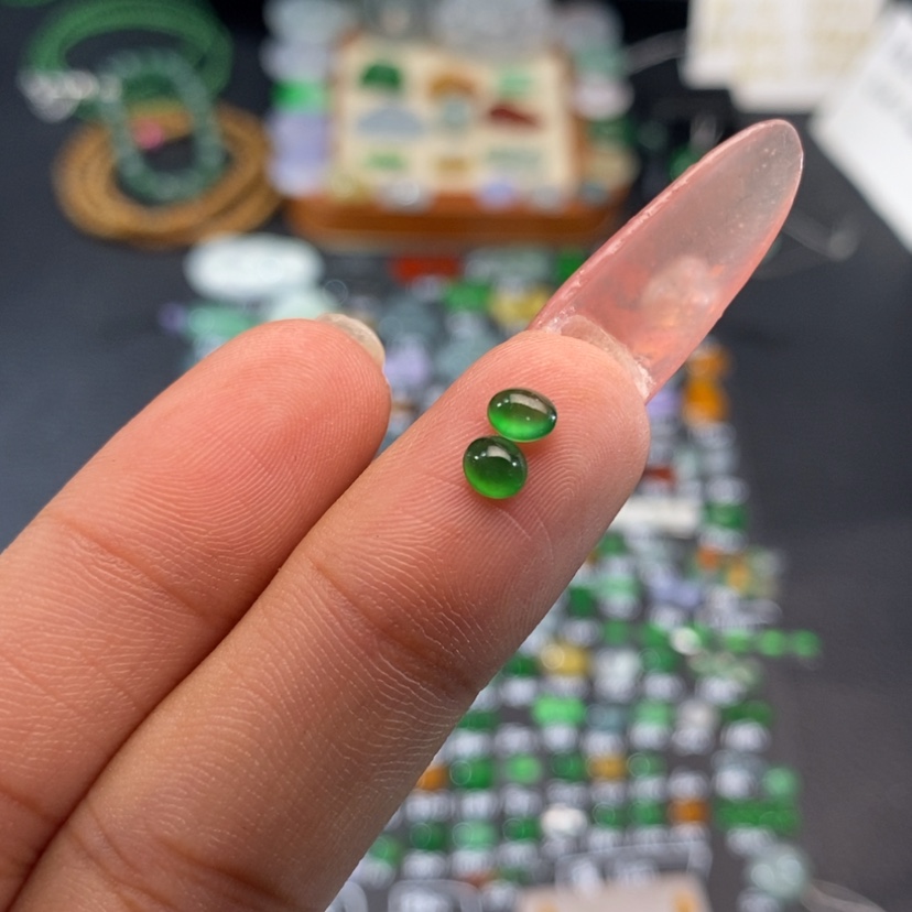 【闪购商品】翡翠挂件未镶嵌蛋