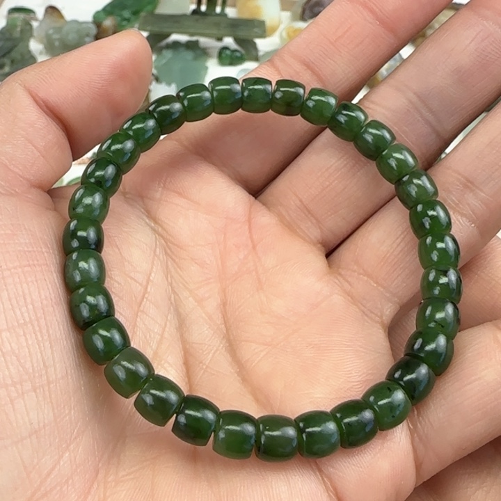 和田玉（碧玉）颈饰未镶嵌定制16.8g