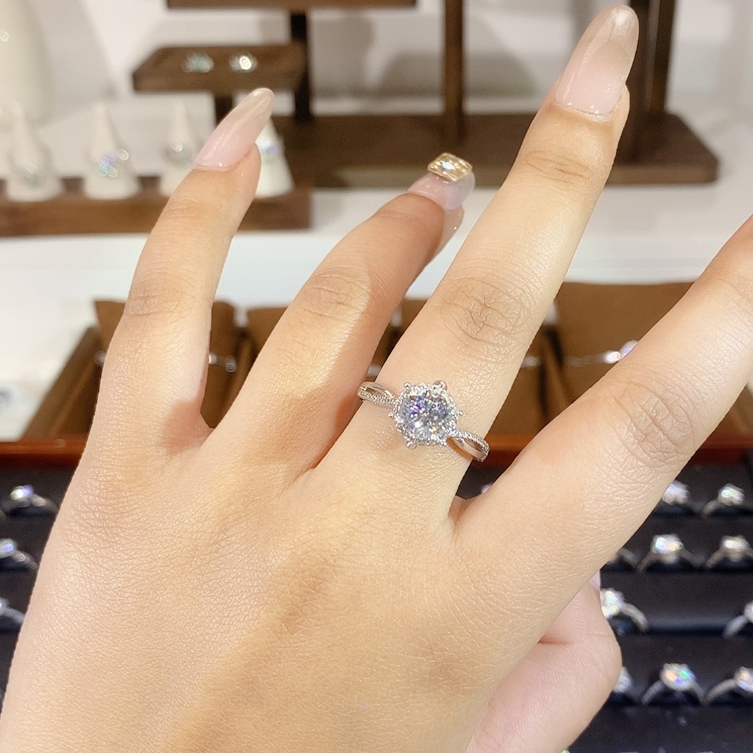 925银合成碳硅石王室庄园