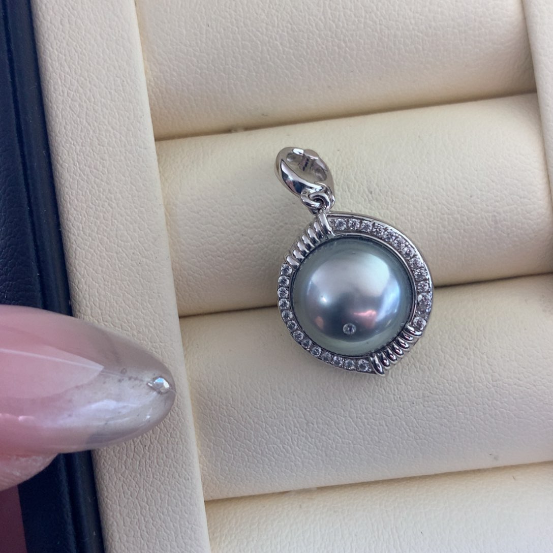 颈饰银S925镶嵌海水珍珠