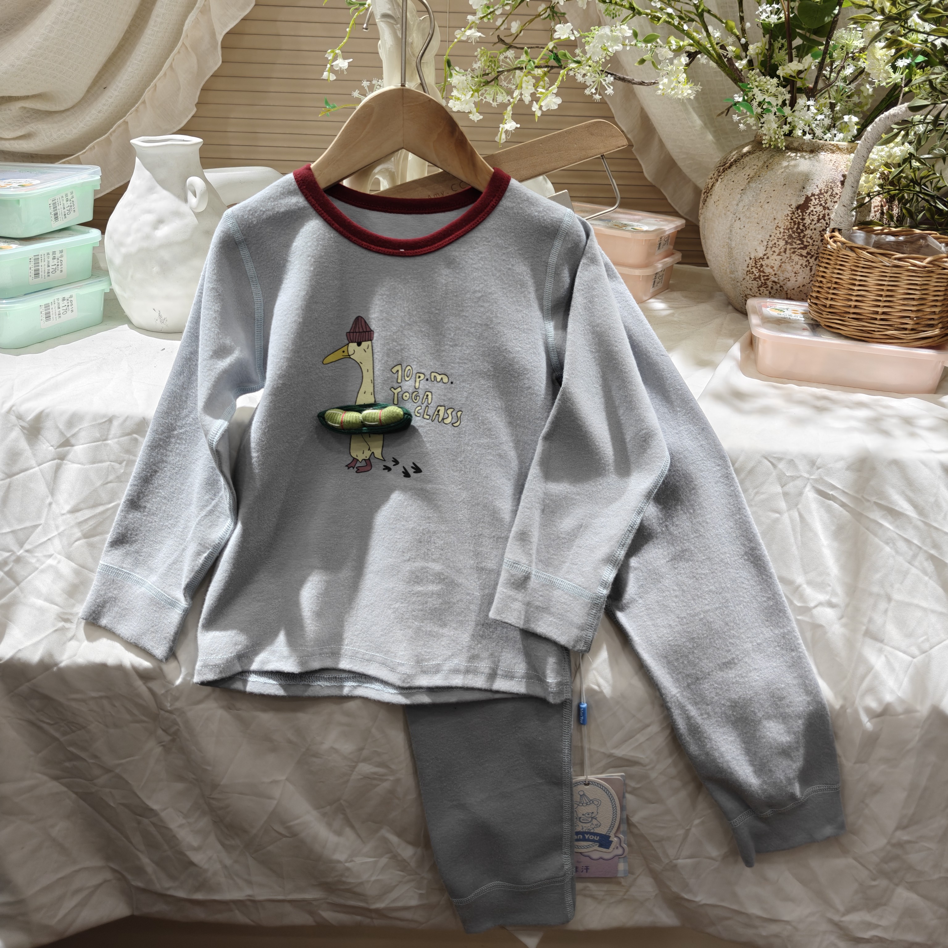 6H01。5526趣味大鹅套装320克家居服套装