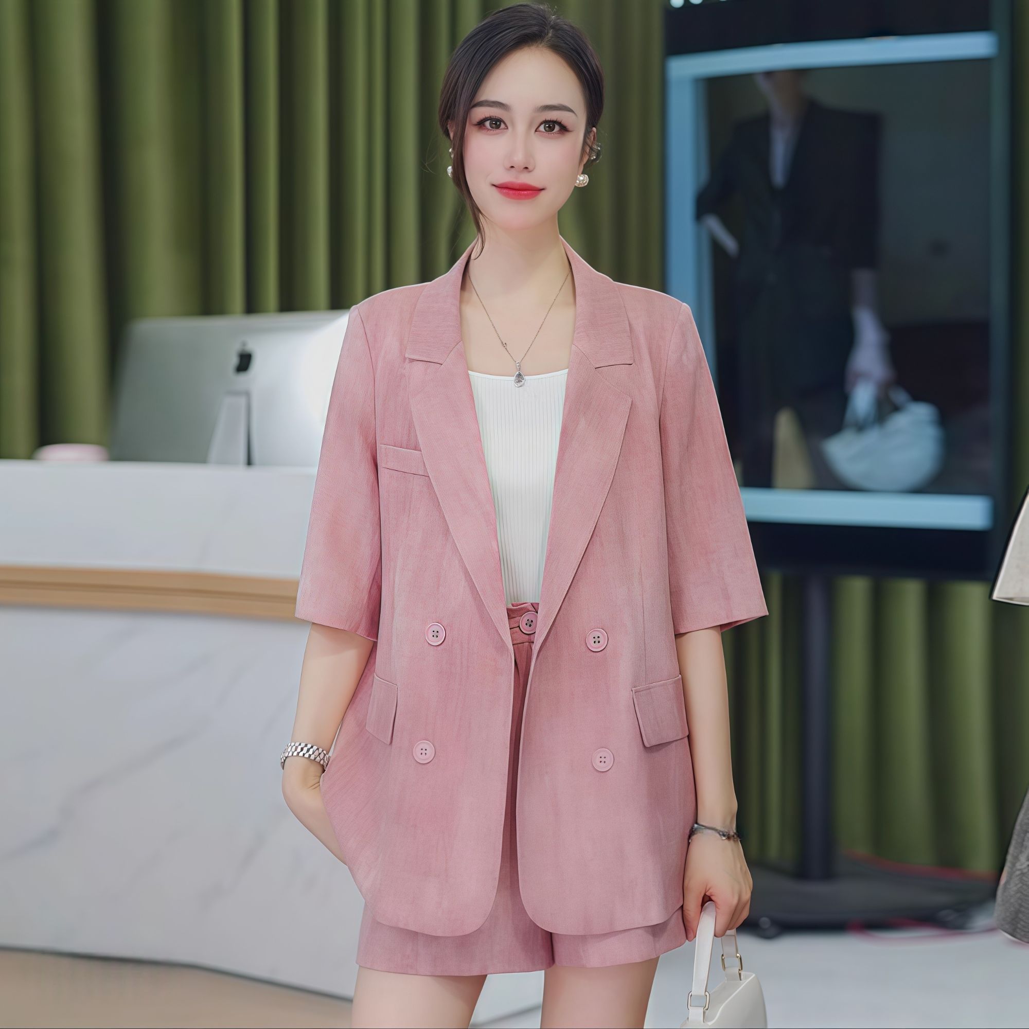 静奢风中袖时尚西装短裤套装七分袖欧若假日风