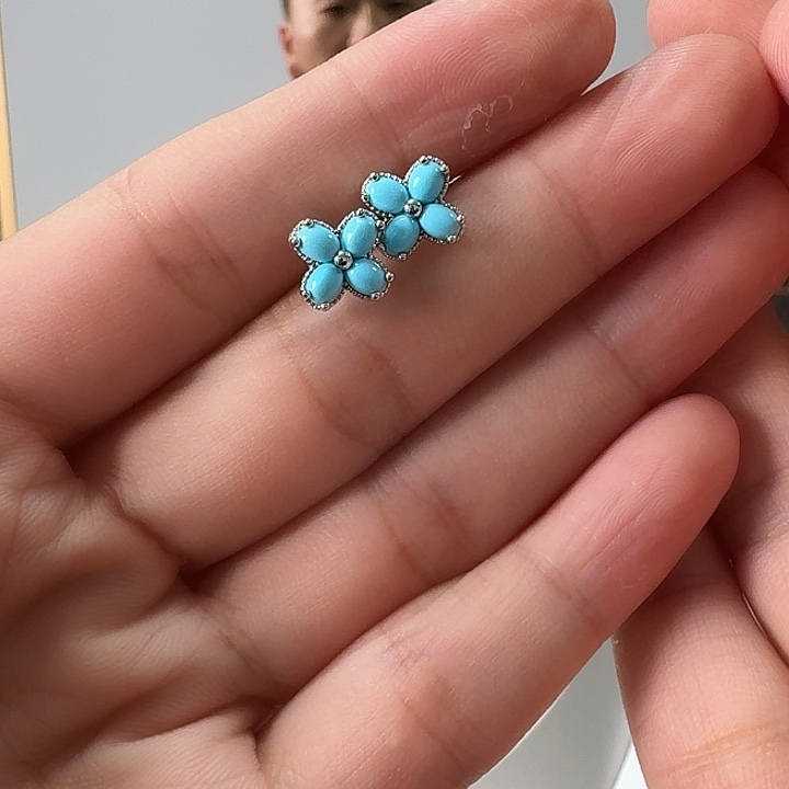 喜***单绿松石银S925镶嵌耳钉