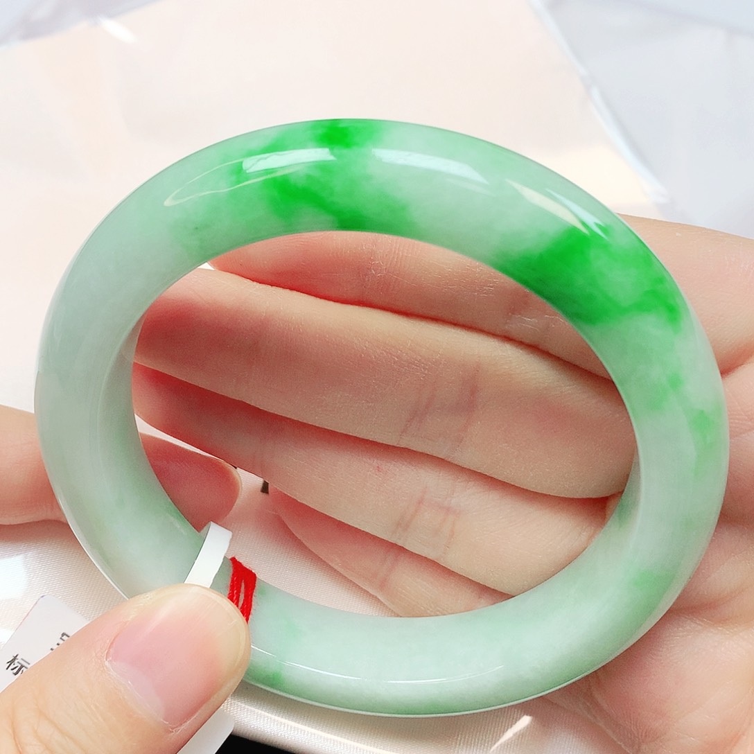 未镶嵌手镯翡翠抖音318