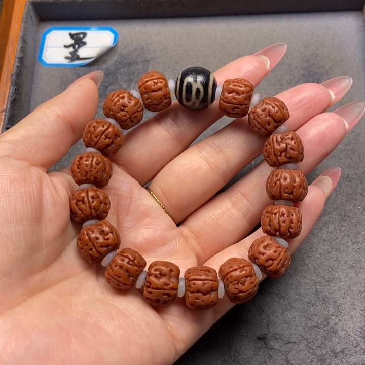 金刚菩提吊坠菩提