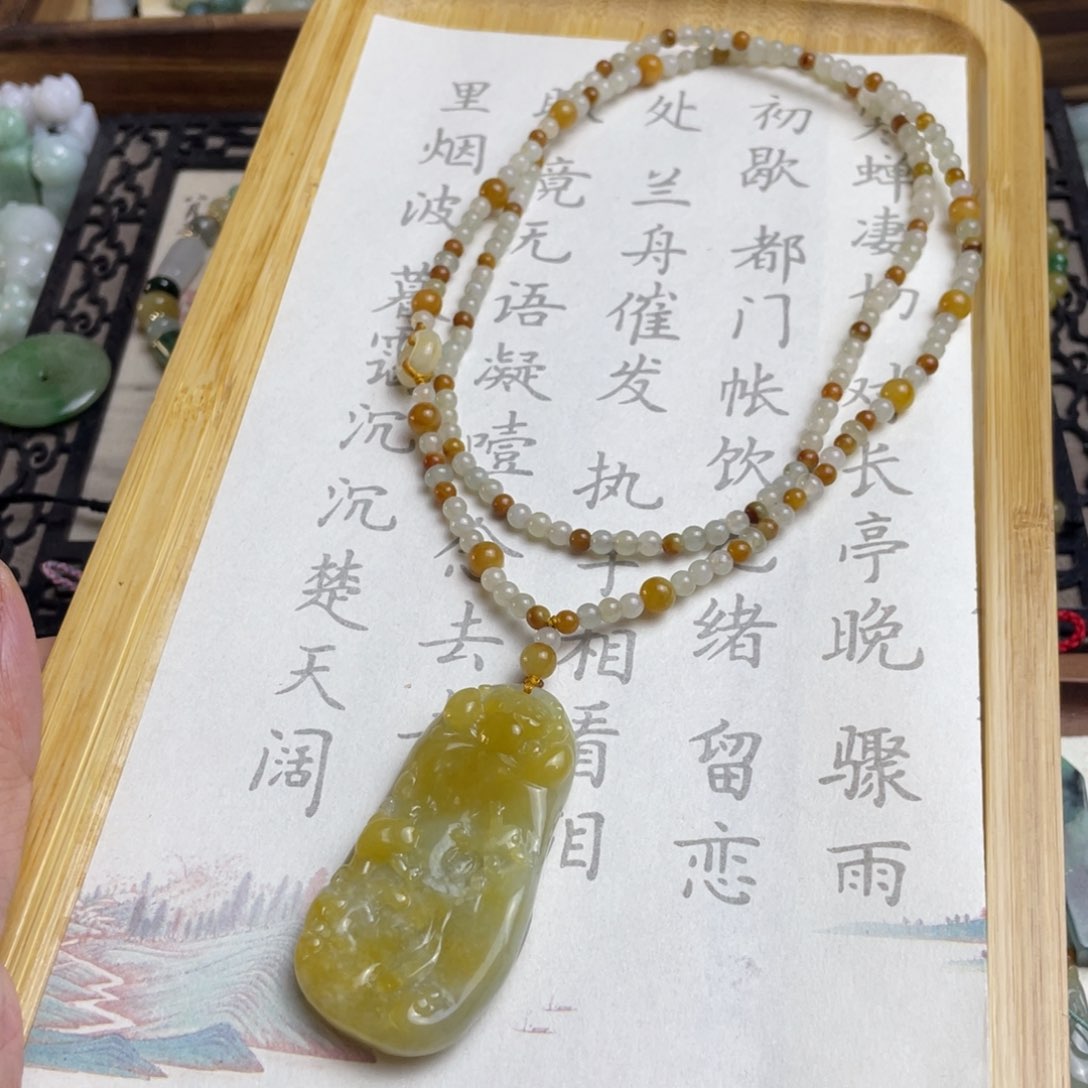 翡翠颈饰未镶嵌设计款项链