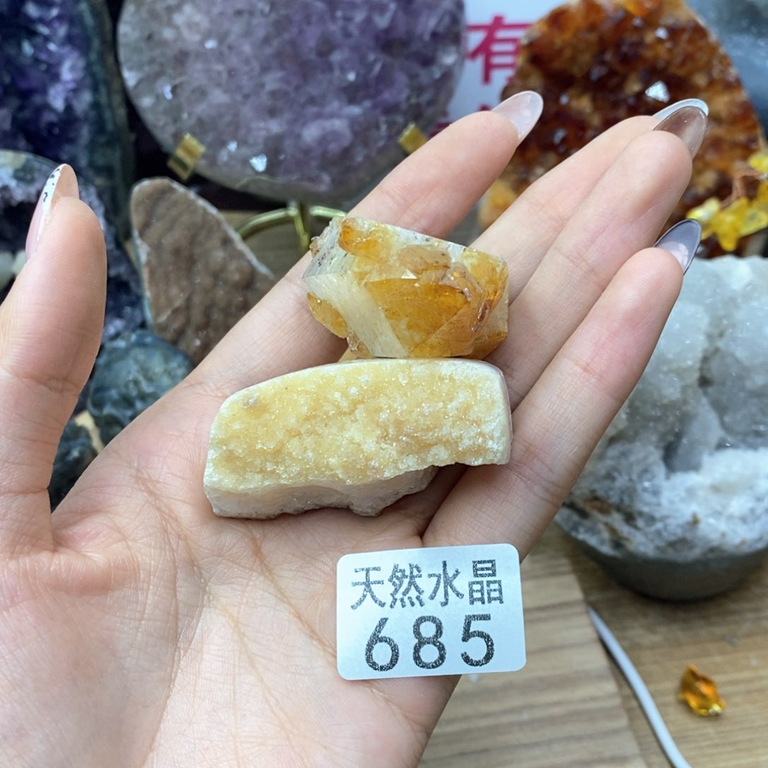 未镶嵌珠宝半成品水晶685