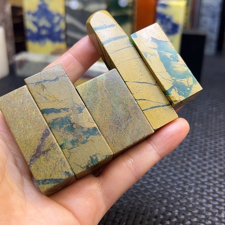 退***家青田石印章石印章石