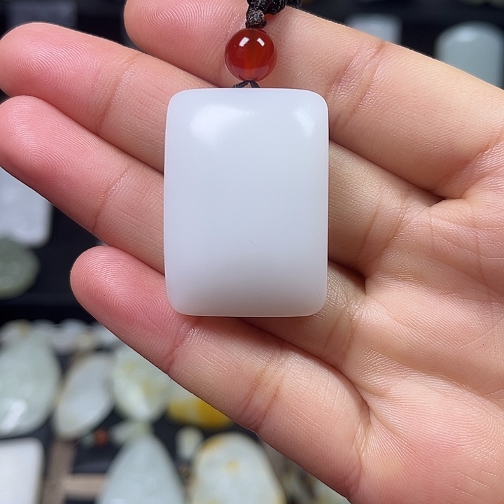 和田玉吊坠(不含链)未镶嵌