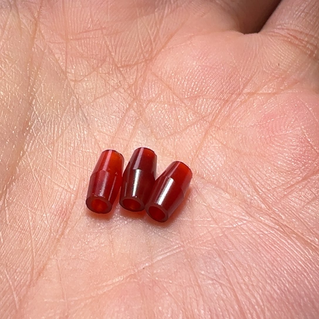 用***8玛瑙/玉髓未镶嵌手链