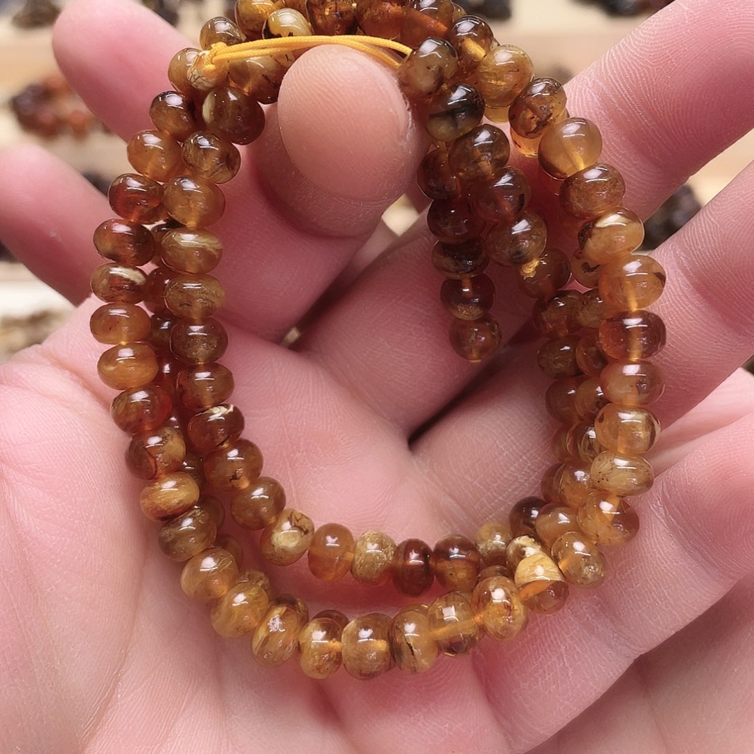 琥珀裸石未镶嵌M*思七20210