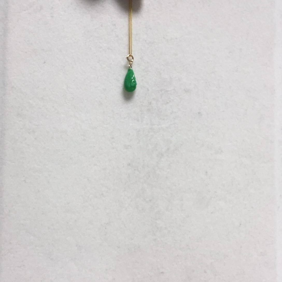 翡翠颈饰18K金镶嵌简单