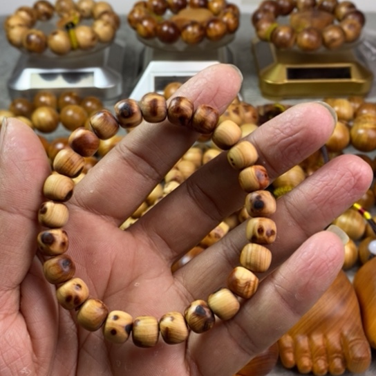 柏木（崖柏）崖柏瑕疵