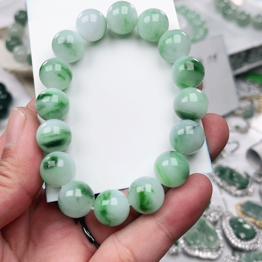 翡翠手链未镶嵌林*卡12.8