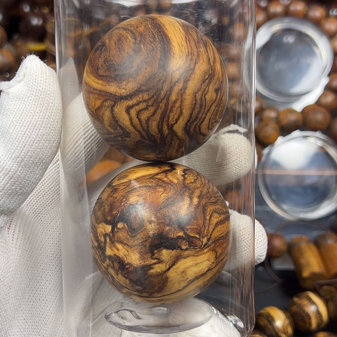 贡木顺**为50手球贡木定制福利