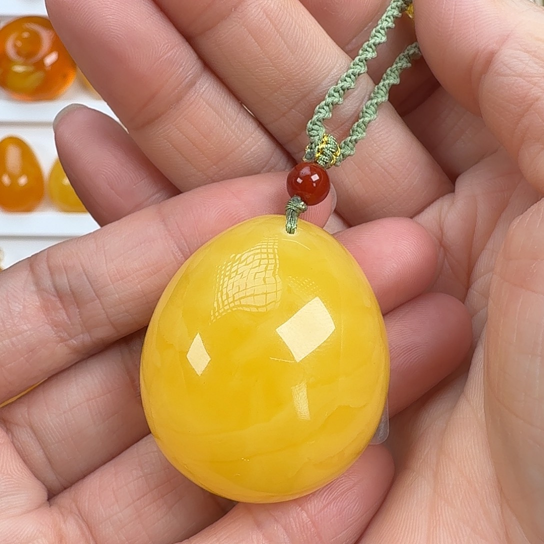 *****蜜蜡未镶嵌颈饰蜜蜡