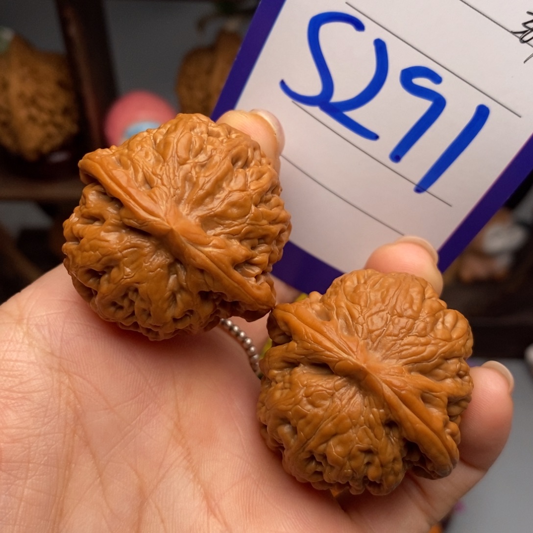 文玩核桃吊坠凤凰台36