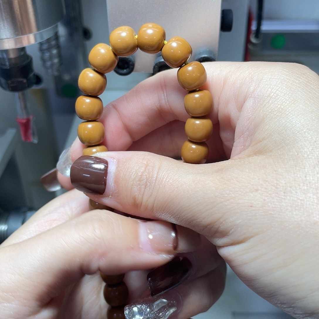 用***4吊坠猴头核桃原皮原色