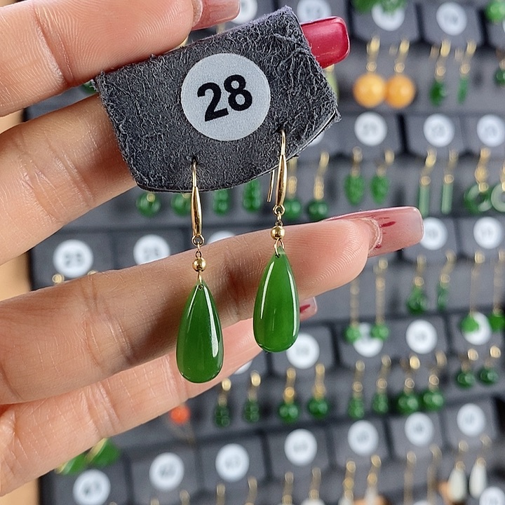 和田玉耳饰18K金镶嵌