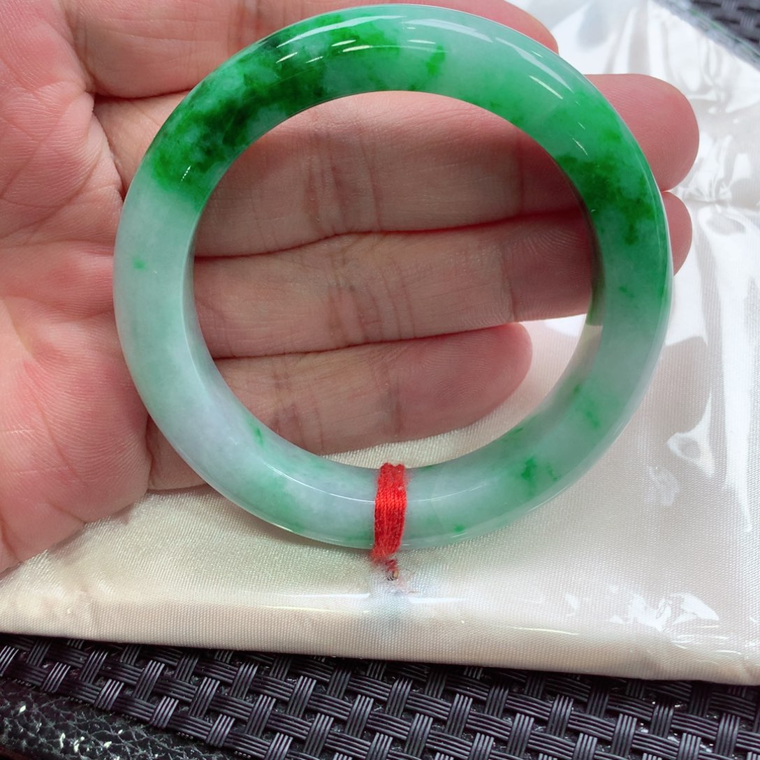 未镶嵌手镯翡翠翡翠