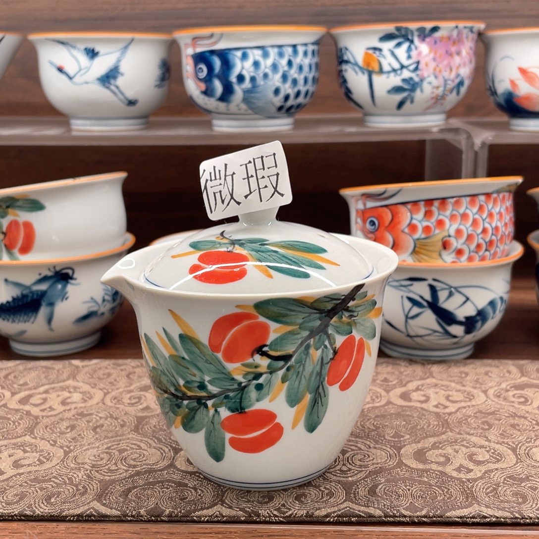 釉下手绘茶具微瑕