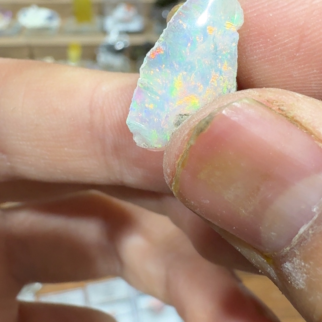 月下珠宝严选矿物