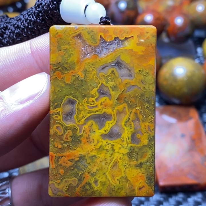 玛瑙/玉髓颈饰未镶嵌