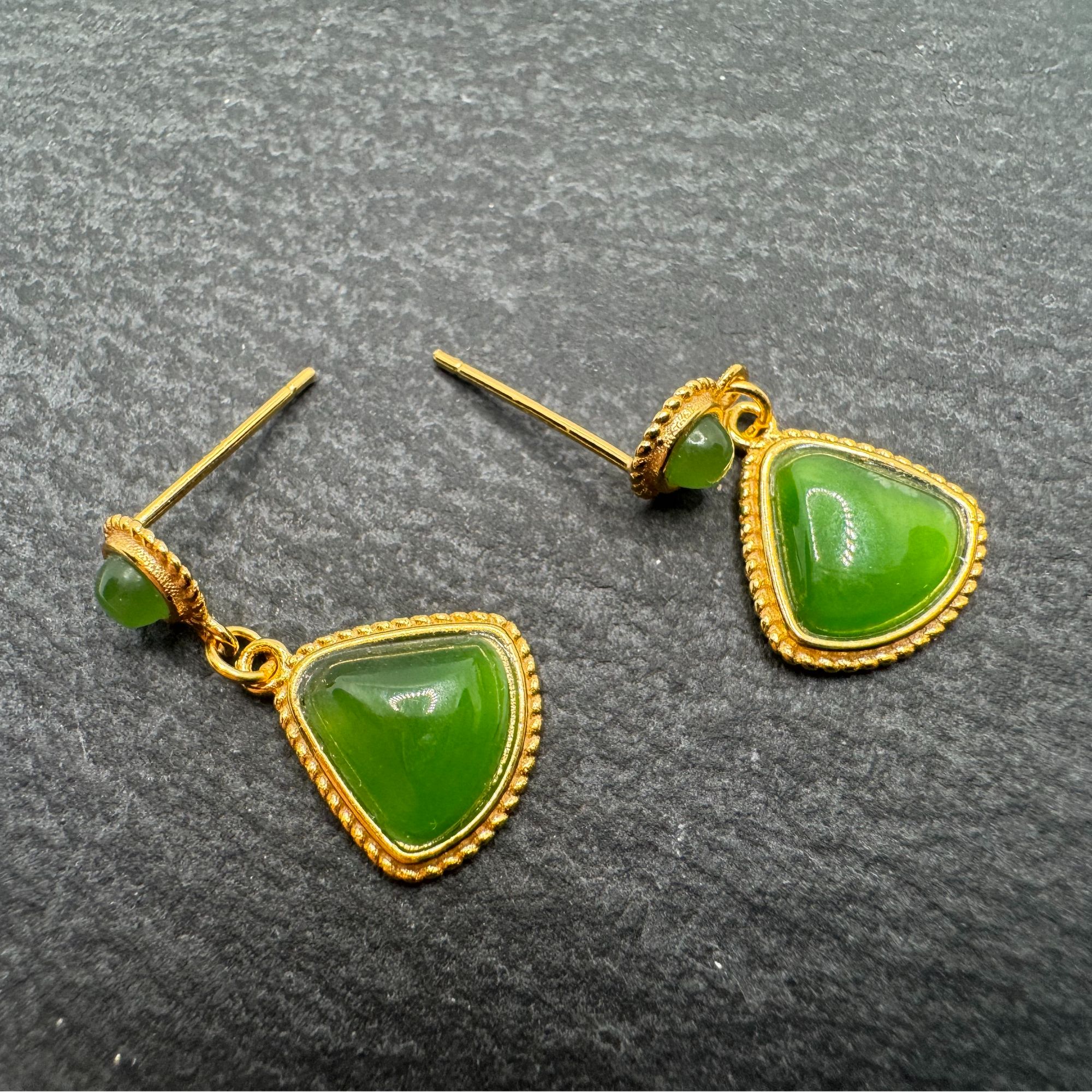 久鱼珠宝  和田玉耳饰多样发一975