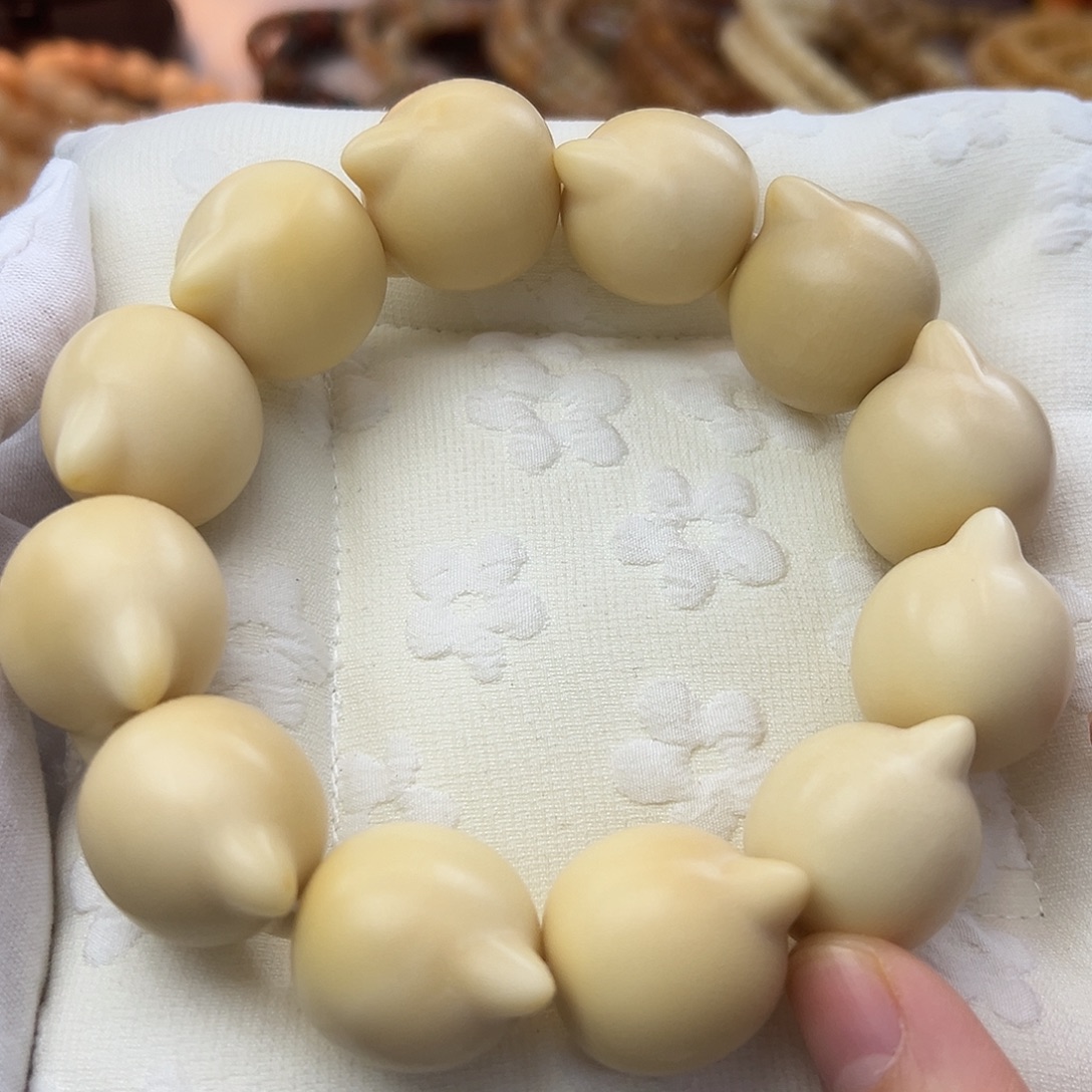 吊坠菩提根/象牙果25天然奶黄猫头默认微瑕干磨单圈