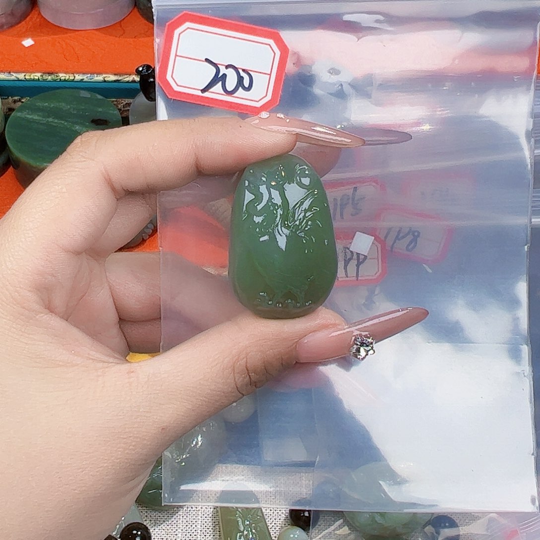 和田玉珠宝半成品未镶嵌