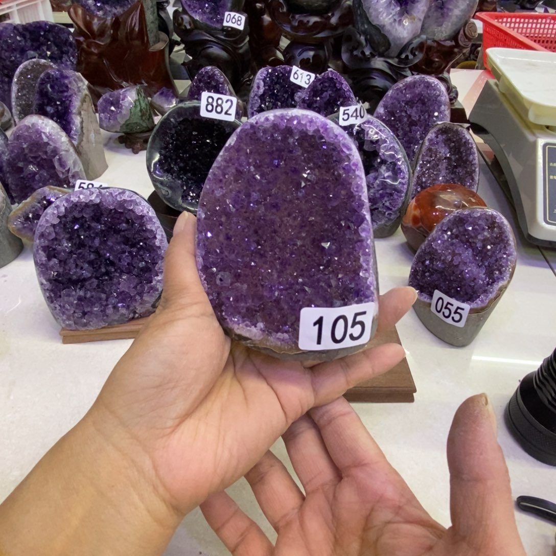 紫晶大型摆件（非配饰）未镶嵌