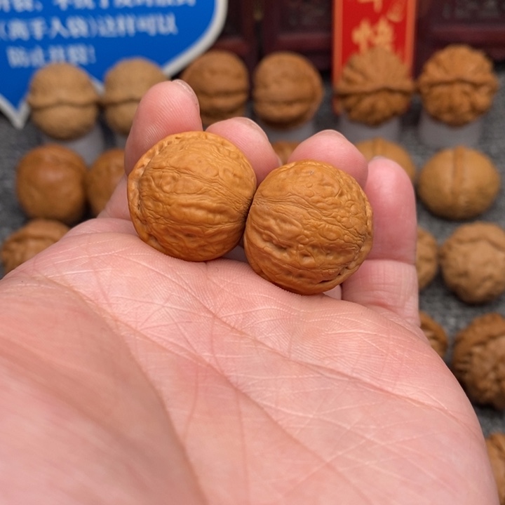 文玩核桃把件…………