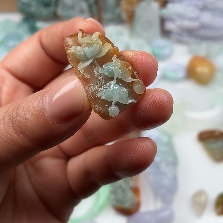 定制翡翠未镶嵌纯A